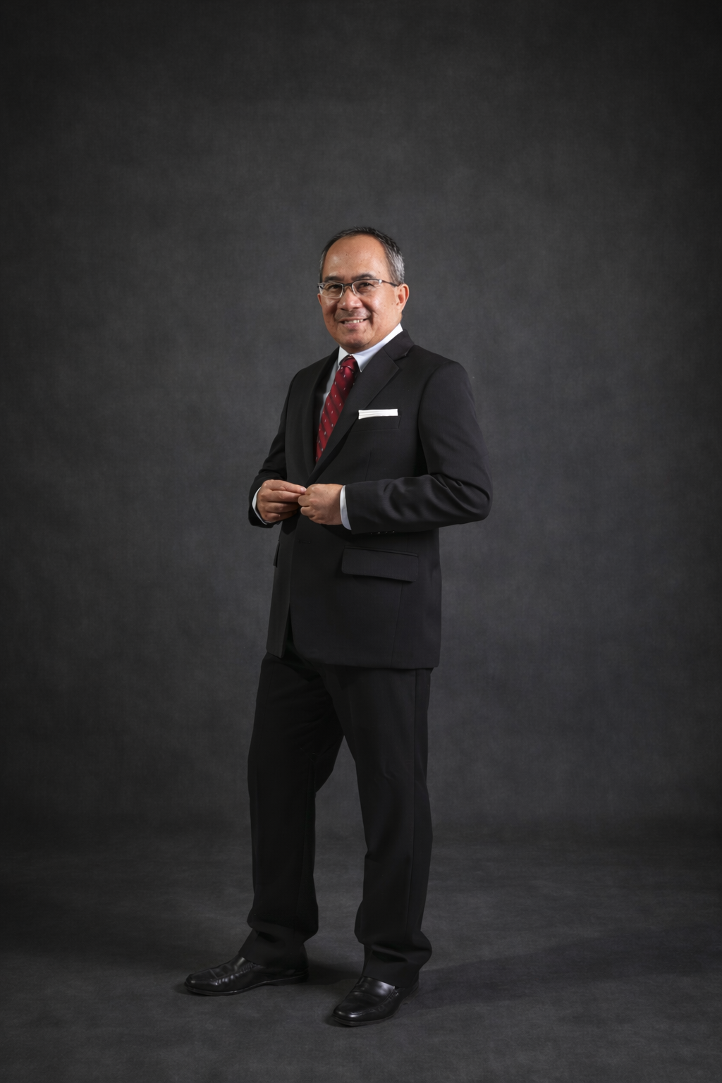 Mr. Tommy Suryopratomo